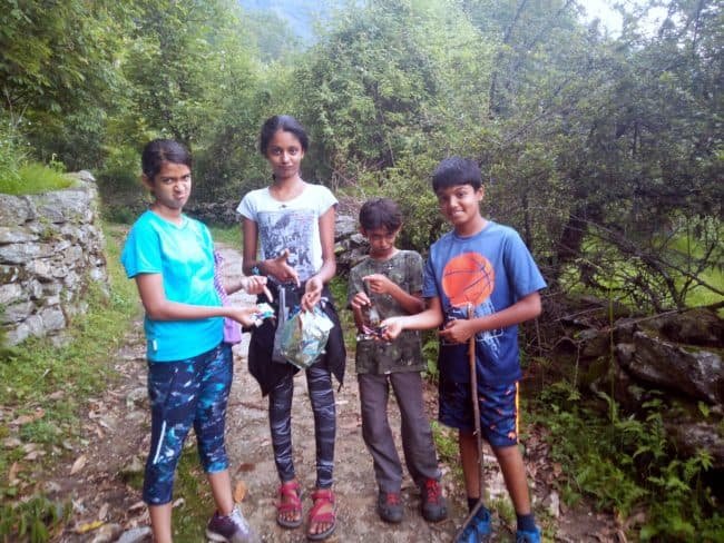family_travel_blog_मेसर_कुंड_meesar_kund_kumaon_himalayas