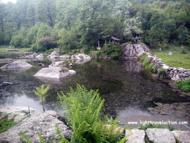 family_travel_blog_मेसर_कुंड_meesar_kund_kumaon_himalayas