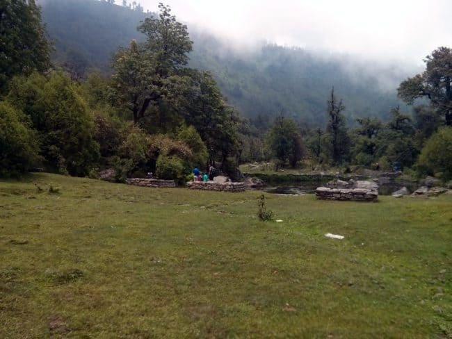 family_travel_blog_मेसर_कुंड_meesar_kund_kumaon_himalayas