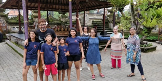family_travel_blog_children_grandparents_holiday