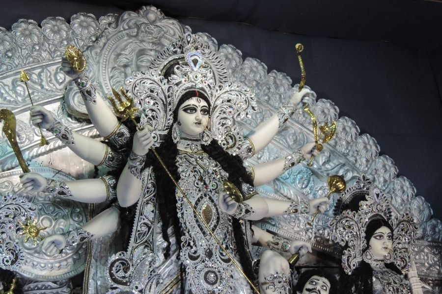 lighttravelaction-festivals-of-india