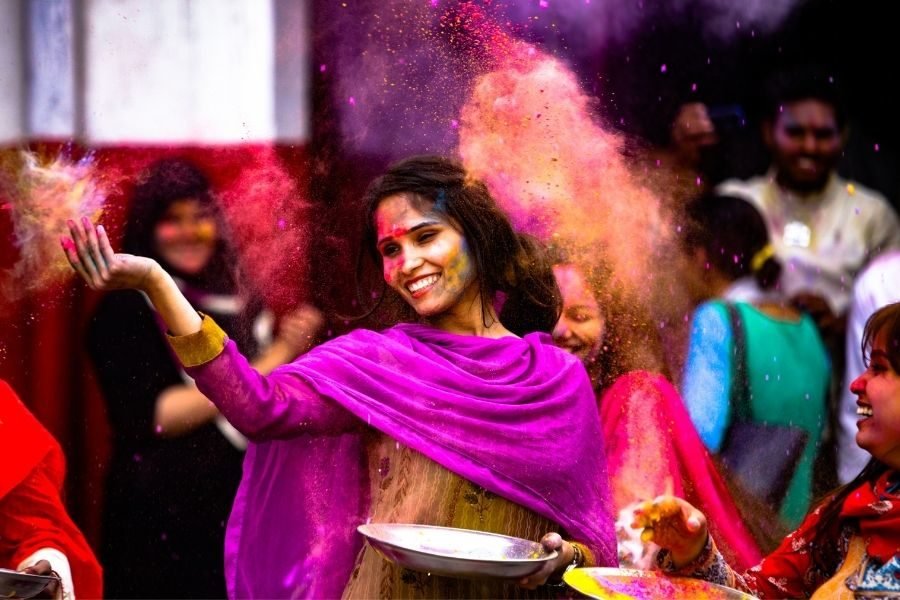 lighttravelaction-festivals-of-india