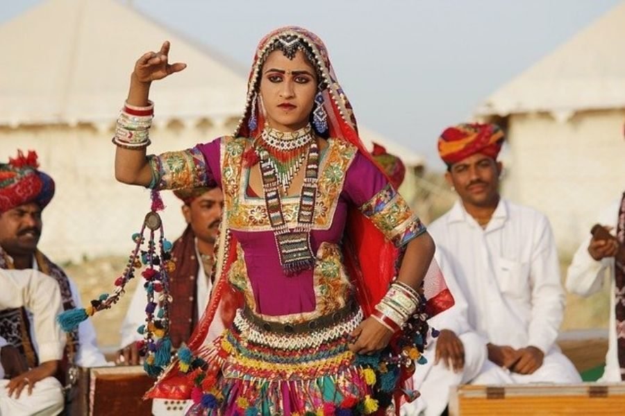 lighttravelaction-jaisalmer-folk-dance