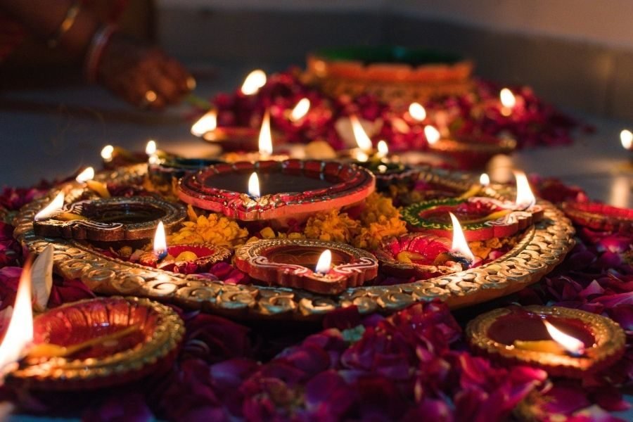 lighttravelaction-festivals-diwali