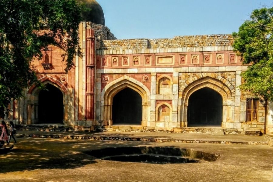  lighttravelaction-delhi-attractions