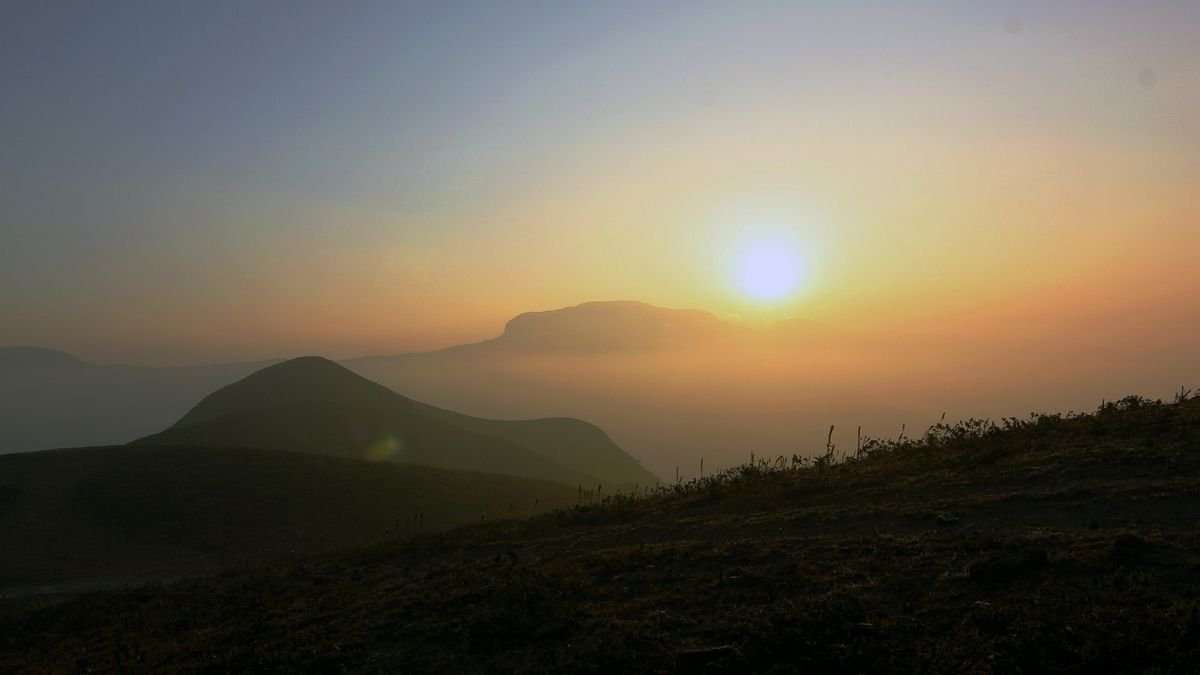 lighttravelaction-coorg